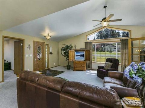 61885 Dobbin Rd, Bend, OR 97702 photo 5