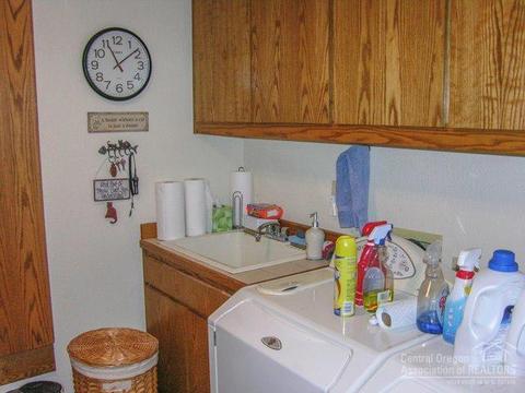 20443 Timberline Ct, Bend, OR 97702 photo 13