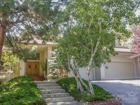 20443 Timberline Ct, Bend, OR 97702 photo 2