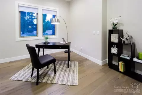 21059 Avery Ln, Bend, OR 97702 photo 12