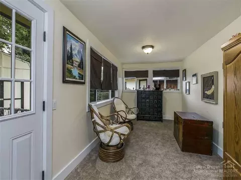 21575 Stub Pl, Bend, OR 97701 photo 11