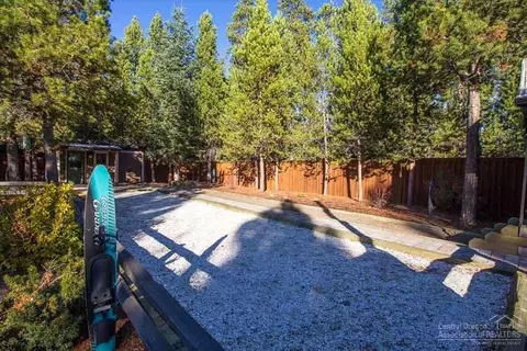 17206 Tholstrup Dr, Bend, OR 97707 photo 21