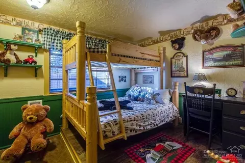 17206 Tholstrup Dr, Bend, OR 97707 photo 14