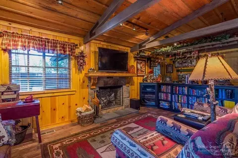 17206 Tholstrup Dr, Bend, OR 97707 photo 7