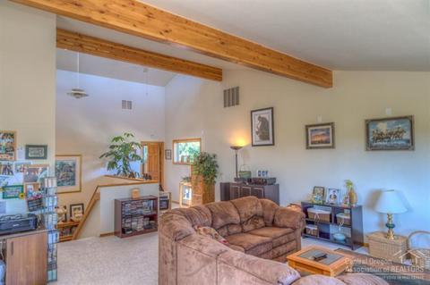 23265 Cindy Ct, Bend, OR 97701 photo 12