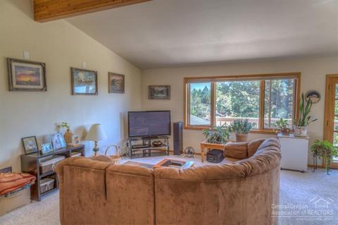 23265 Cindy Ct, Bend, OR 97701 photo 13