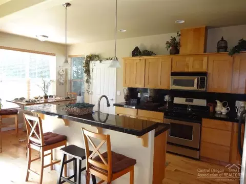 61173 Kepler St, Bend, OR 97702 photo 5