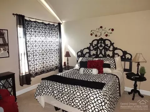 61173 Kepler St, Bend, OR 97702 photo 11