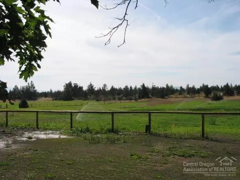 23215 E Hwy 20, Bend, OR 97701 photo 8