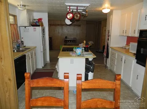 60982 Targee Dr, Bend, OR 97702 photo 6