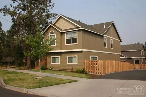 63224 NE Lancaster St, Bend, OR 97701 photo 2