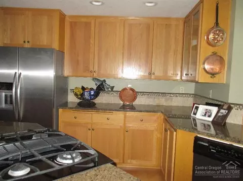 61315 Steens Mountain Loop, Bend, OR 97702 photo 4