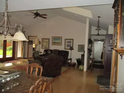 61315 Steens Mountain Loop, Bend, OR 97702 photo 7