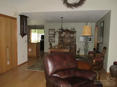 61315 Steens Mountain Loop, Bend, OR 97702 photo 9