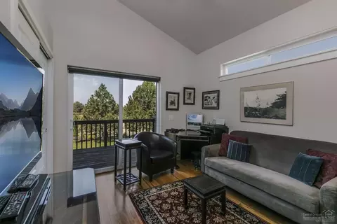 62750 Dixon Loop, Bend, OR 97701 photo 9