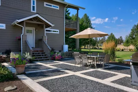 62750 Dixon Loop, Bend, OR 97701 photo 6