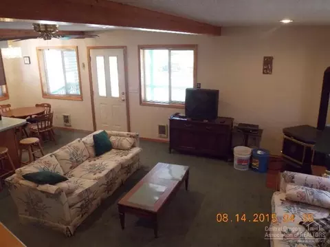 52670 Pine Dr, La Pine, OR 97739 photo 10