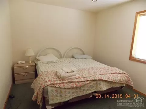 52670 Pine Dr, La Pine, OR 97739 photo 16