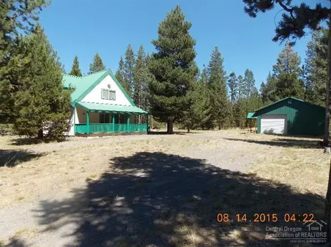 52670 Pine Dr, La Pine, OR 97739 photo 1