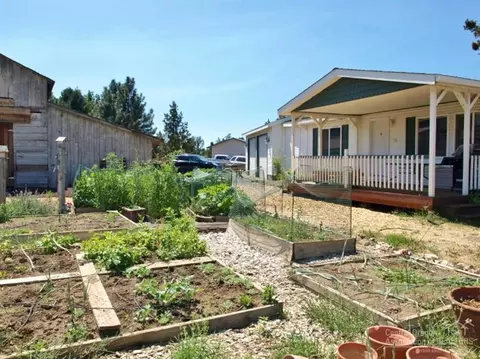 63699 Hunters Cir, Bend, OR 97701 photo 5