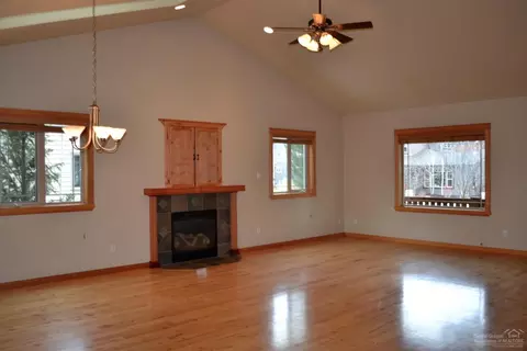 2391 NW Brickyard St, Bend, OR 97701 photo 4