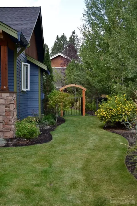 2391 NW Brickyard St, Bend, OR 97701 photo 24