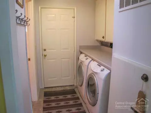 19940 Poplar St, Bend, OR 97702 photo 15