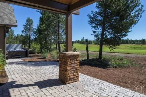56618 Dancing Rock Loop, Bend, OR 97707 photo 14
