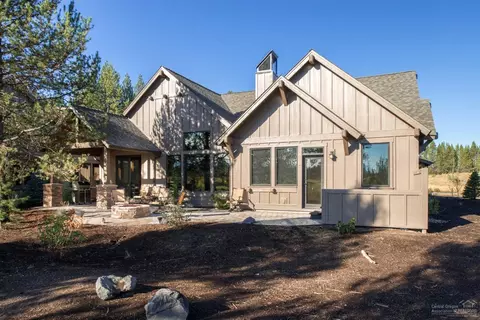 56618 Dancing Rock Loop, Bend, OR 97707 photo 2