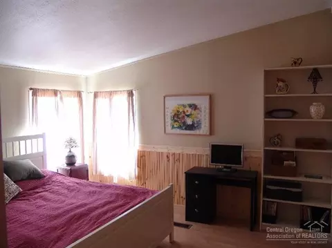 52460 Westley Loop, La Pine, OR 97739 photo 18