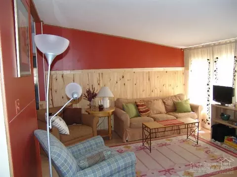52460 Westley Loop, La Pine, OR 97739 photo 4