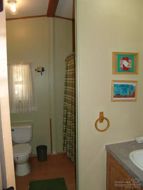 52460 Westley Loop, La Pine, OR 97739 photo 15