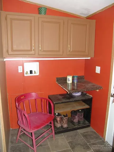 52460 Westley Loop, La Pine, OR 97739 photo 11