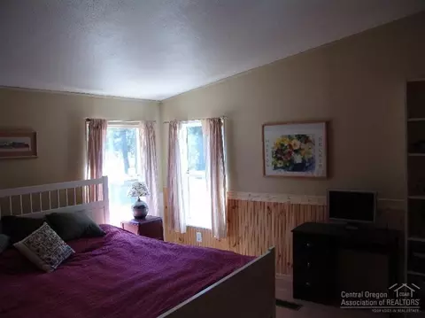 52460 Westley Loop, La Pine, OR 97739 photo 17
