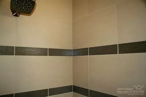61049 SE Ruby Peak Ln, Bend, OR 97702 photo 14