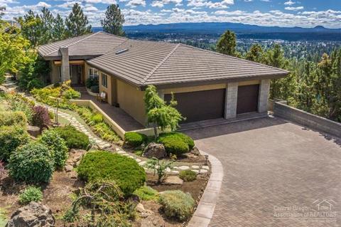 1027 NW Stonepine Dr, Bend, OR 97703 photo 23