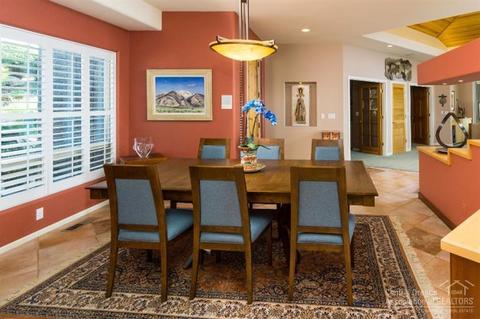 1027 NW Stonepine Dr, Bend, OR 97703 photo 9