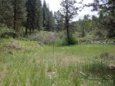 68707 Middle Fork Ln, Bates, OR 97817 photo 8