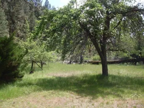 68707 Middle Fork Ln, Bates, OR 97817 photo 5