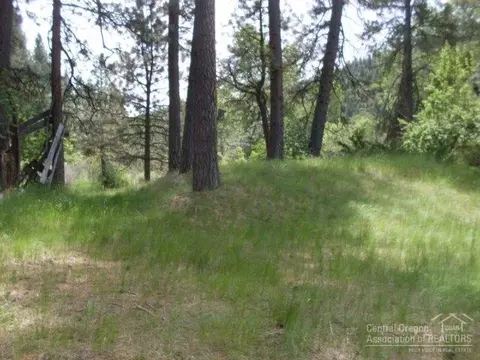 68707 Middle Fork Ln, Bates, OR 97817 photo 7