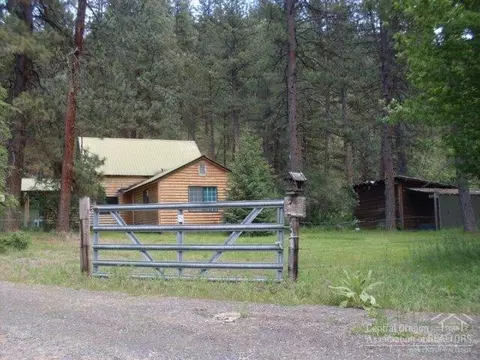 68707 Middle Fork Ln, Bates, OR 97817 photo 1