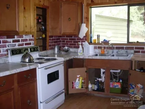 68707 Middle Fork Ln, Bates, OR 97817 photo 13