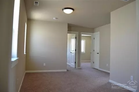 20941 Sotra Loop, Bend, OR 97702 photo 10