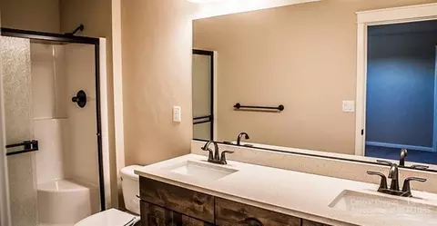 20941 Sotra Loop, Bend, OR 97702 photo 4