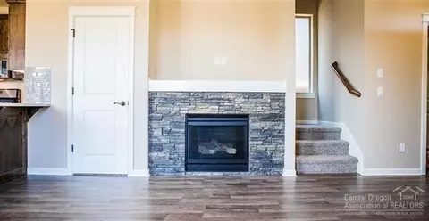 20941 Sotra Loop, Bend, OR 97702 photo 3
