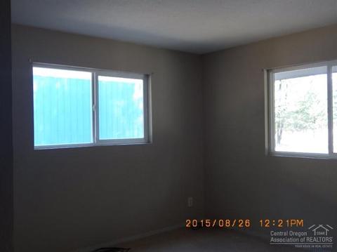 52575 Ammon Rd, La Pine, OR 97739 photo 6