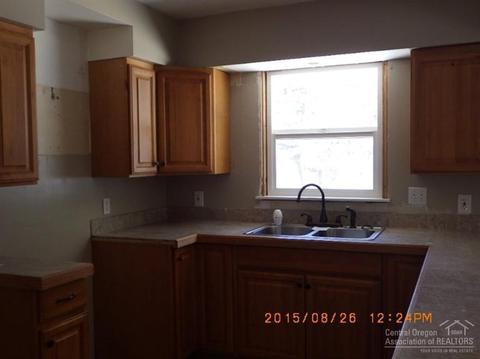 52575 Ammon Rd, La Pine, OR 97739 photo 9