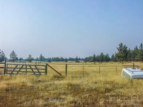 22123 Nelson Rd, Bend, OR 97701 photo 5