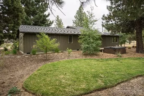 22355 Calgary Dr, Bend, OR 97702 photo 18