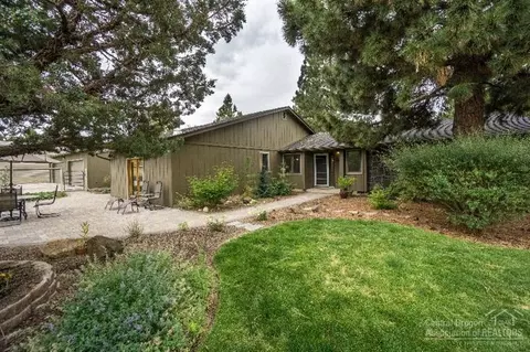 22355 Calgary Dr, Bend, OR 97702 photo 17